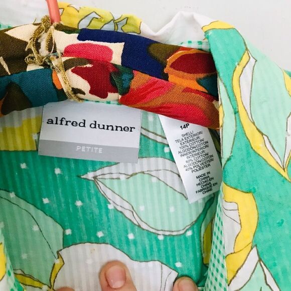 Alfred Dunner | womens floral tropical button up top - Picture 3 of 7